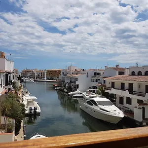Magnifico Junto Al Canal Principal. Appartement Empuriabrava